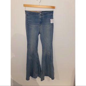 NWT Free People Float on Flare